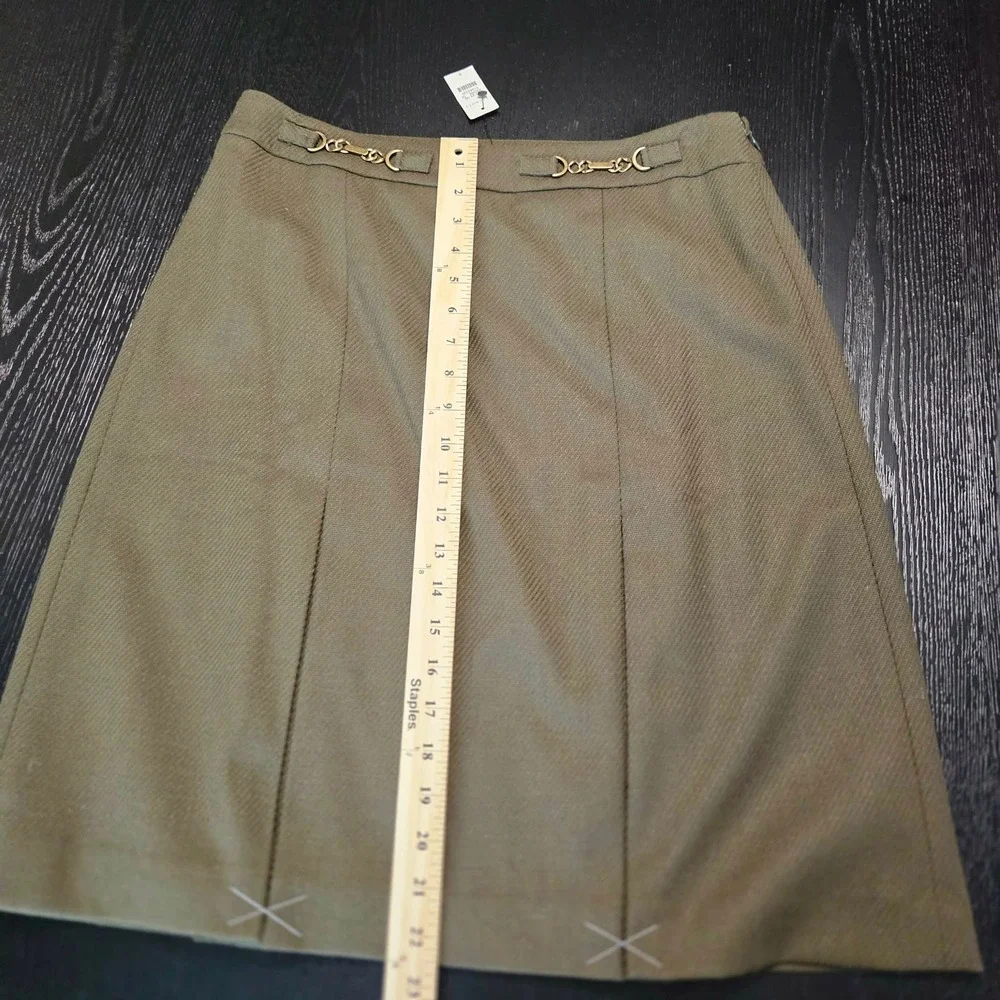 Talbots Olive Army Green Wool Blend Pleated‎ Skirt Chain Detail Size 8 NWT